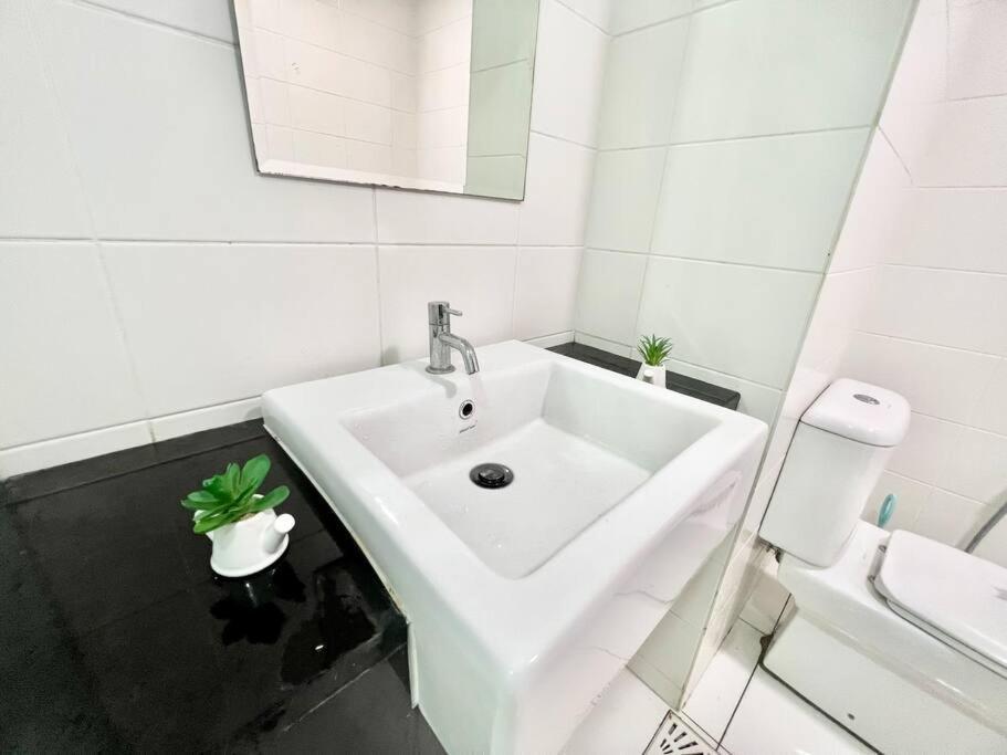 D 1-5Pax Cozy Home Trefoil Setia Alam 3Bed Wifi &Tv Shah Alam Setia City Mall Bagian luar foto